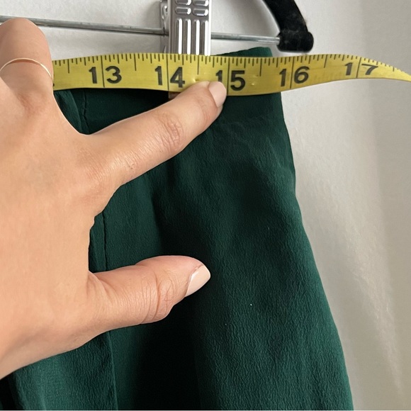 80s Vintage 100% silk knee length skirt Emerald Green - Picture 7 of 7